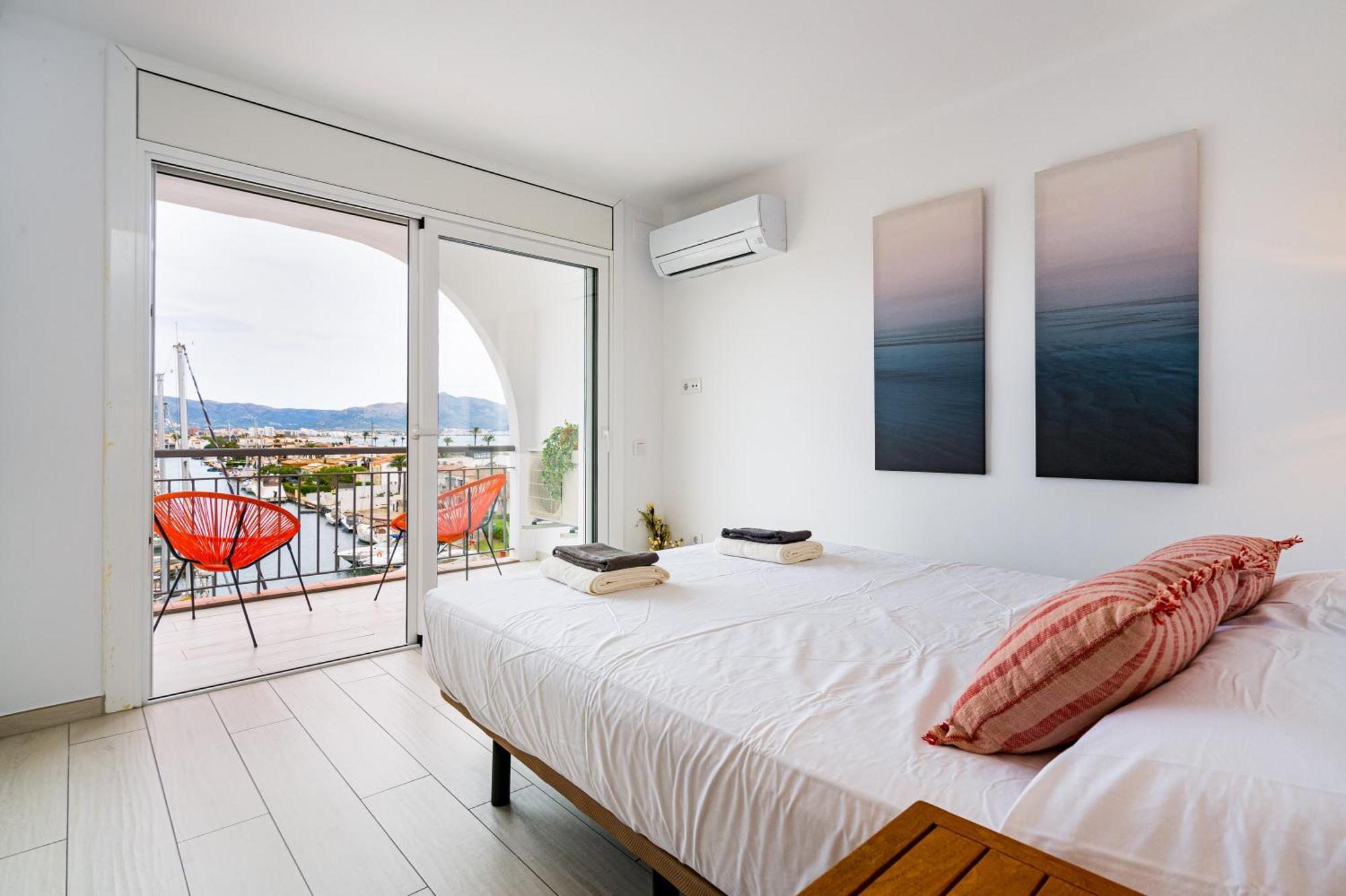 Apartamento Frente Al Canal Con Terraza Empuriabrava Esterno foto