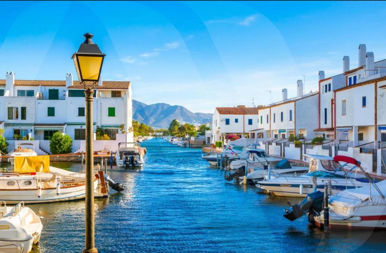 Apartamento Frente Al Canal Con Terraza Empuriabrava Esterno foto